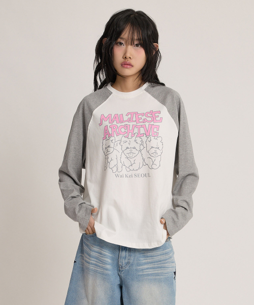 WaiKei(ワイケイ)の「マルチーズアーカイブライングラフィックラグランロングスリーブTシャツホワイト(Tシャツ/カットソー・レディース・その他・0/1/2)」の2枚目の写真