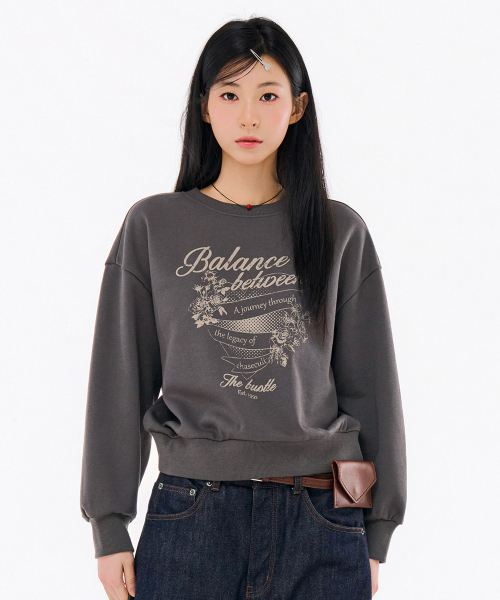 CHASECULT(チェイスカルト)の「レディース クロップグラフィック スウェットシャツ-FARG5171B09(Tシャツ/カットソー・レディース・ダークグレー・90/85)」の4枚目の写真