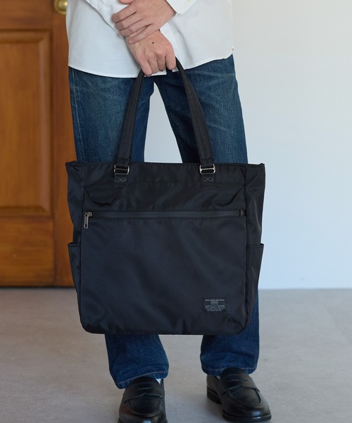GUSCIO UOMO（グッシオ ウォーモ）の「【グッシオ　ウォーモ】ナイロントートバッグ　撥水　軽量　通学（ビジネスバッグ・メンズ・ネイビー/カーキ/ブラック・FREE）」の2枚目の写真