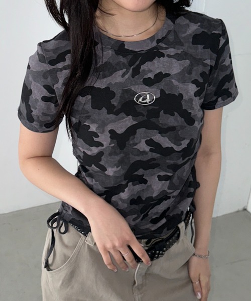 Bamm(バム)の「メタルパッチカモフラピチTシャツ(Tシャツ/カットソー・レディース・グレー/グリーン・FREE)」の7枚目の写真