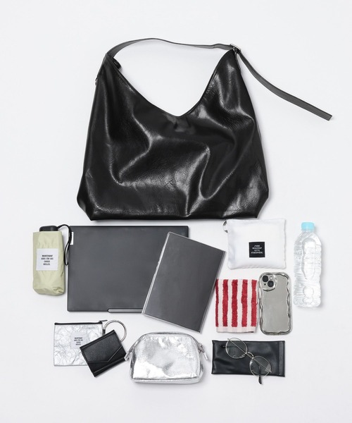 LEPSIM（レプシィム）の「2WAYビッグショルダー　643375（ショルダーバッグ・レディース・ブラック/ライトブラウン・ONE SIZE）」の3枚目の写真