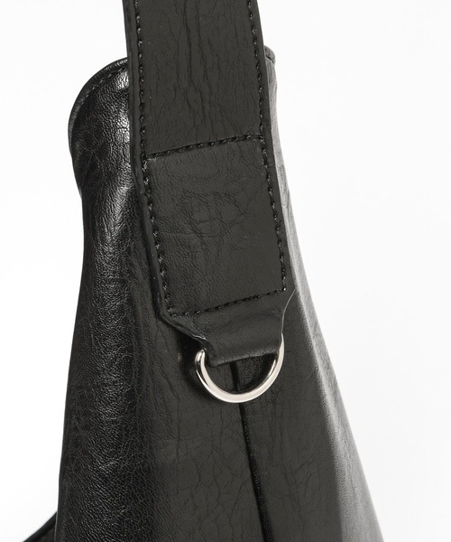 LEPSIM（レプシィム）の「2WAYビッグショルダー　643375（ショルダーバッグ・レディース・ブラック/ライトブラウン・ONE SIZE）」の8枚目の写真