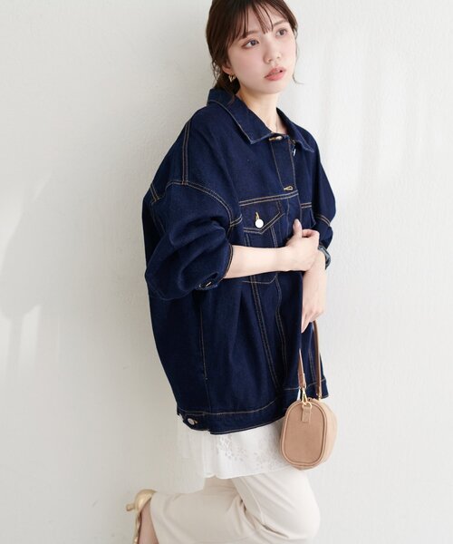 natural couture(ナチュラルクチュール)の「ビッグシルエットデニムジャケット(デニムジャケット・レディース・ブラック/インディゴブルー/ブルー・FREE)」の3枚目の写真