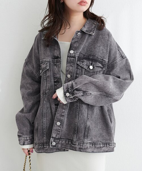 natural couture(ナチュラルクチュール)の「ビッグシルエットデニムジャケット(デニムジャケット・レディース・ブラック/インディゴブルー/ブルー・FREE)」の5枚目の写真