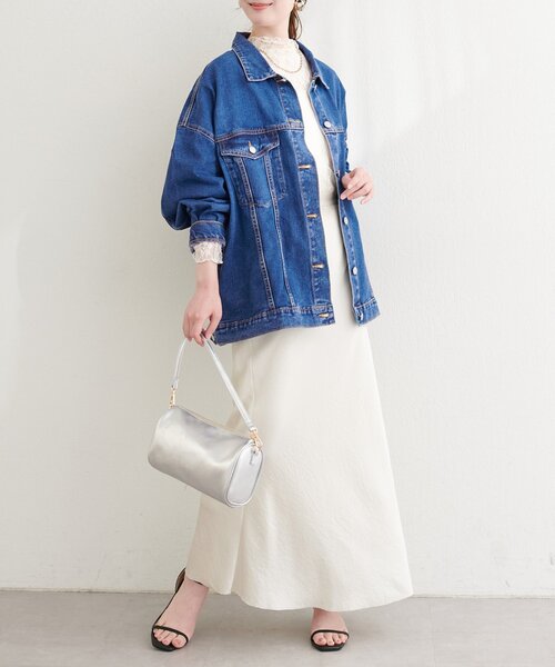 natural couture(ナチュラルクチュール)の「ビッグシルエットデニムジャケット(デニムジャケット・レディース・ブラック/インディゴブルー/ブルー・FREE)」の14枚目の写真