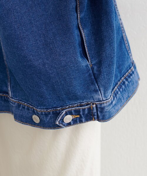 natural couture(ナチュラルクチュール)の「ビッグシルエットデニムジャケット(デニムジャケット・レディース・ブラック/インディゴブルー/ブルー・FREE)」の22枚目の写真