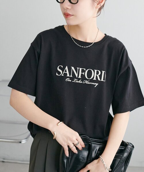 DISCOAT（ディスコート）の「【Enlude】アソートカラーロゴTシャツ《ユニセックス》（Tシャツ/カットソー・レディース・ブラック/ピンク/グリーン系・FREE）」の6枚目の写真