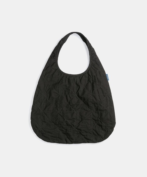 LAVENHAM(ラベンハム)の「Lavenham Exclusive - Washed Round Bag Unisex / ウォッシュド ラウンド バッグ ユニセックス(ショルダーバッグ・メンズ・ブラック/テラコッタ・ONE SIZE)」の6枚目の写真
