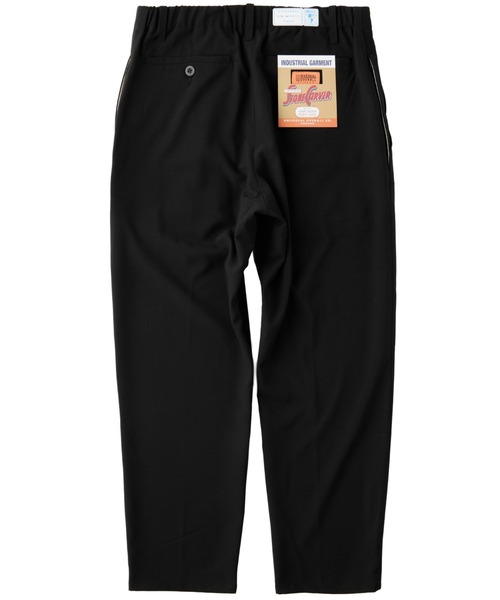 UNIVERSAL OVERALL（ユニバーサルオーバーオール）の「UNIVERSAL OVERALL / Addictive OX TUCK TAPERED / タックテーパードスラックス（スラックス・メンズ・ダークグレー/ブラック・28/30/32/34）」の8枚目の写真