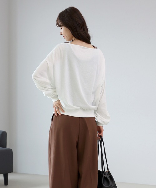 Aletta vita(アレッタビータ)の「シアー裏毛ボートネックプルオーバー(Tシャツ/カットソー・レディース・ブラック/オフホワイト・FREE)」の11枚目の写真