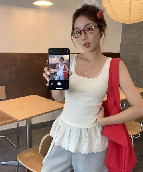 Teem Store(チームストア)の「レース裾タンクトップ(タンクトップ・レディース・ホワイト・F)」の6枚目の写真