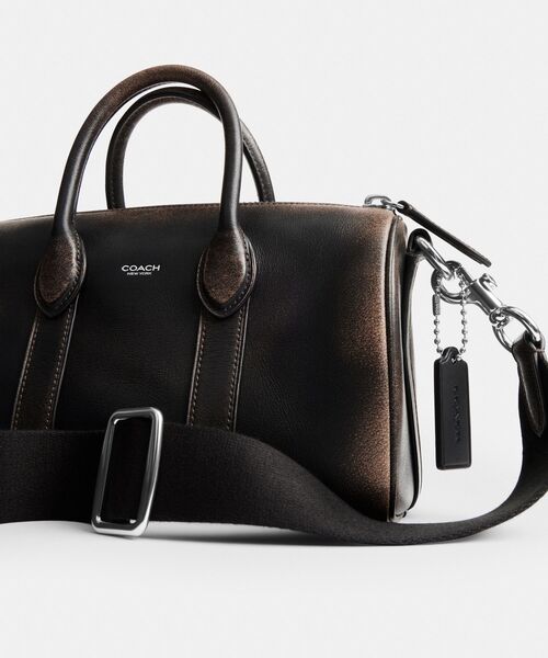 コンパス バッグ 25（ショルダーバッグ）｜COACH（コーチ）の