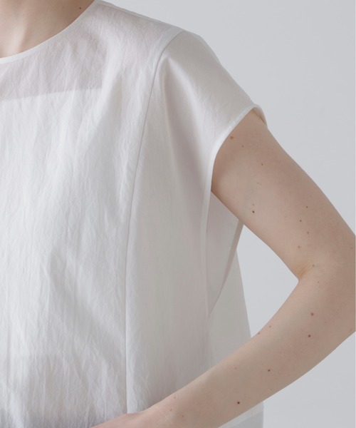 ADORE(アドーア)の「◆ドットメッシュブラウス(シャツ/ブラウス・レディース・ホワイト/グレー/ネイビー・38)」の17枚目の写真