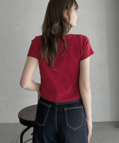 TREOVER(トレオーバー)の「大人の抜け感をプラスするヘンリーネックTシャツ(Tシャツ/カットソー・レディース・ブラウン/レッド/オフホワイト/ブラック・FREE)」の18枚目の写真