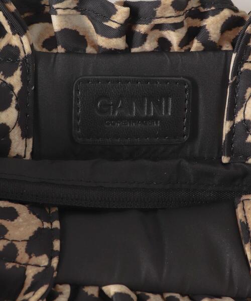 GANNI（ガニー）の「GANNI　MINI SHOPPER RUFFLE PRINT（トートバッグ・レディース・アニマル・-）」の2枚目の写真