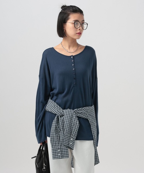 BAYFLOW（ベイフロー）の「2WAYニットプルオーバー（ニット/セーター・レディース・オフホワイト/ネイビー/ピンク・FREE）」の2枚目の写真