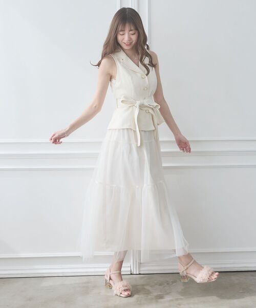 MAJESTIC LEGON(マジェスティックレゴン)の「フラワークリアヒールフリルサンダル(サンダル・レディース・ピンク/アイボリー/ライトグレー・SMALL/MEDIUM/LARGE/X-LARGE)」の12枚目の写真
