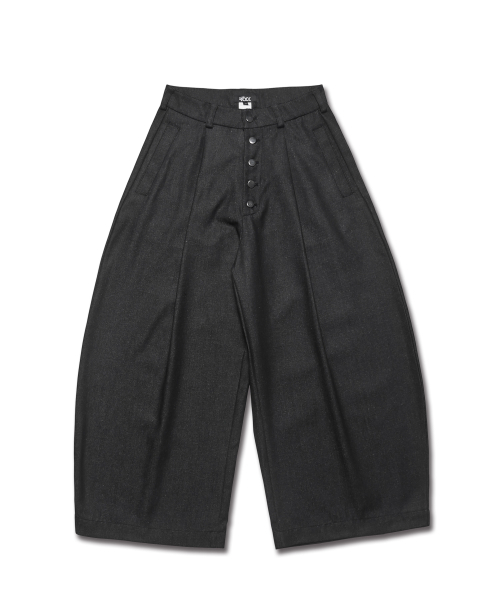 ROCKPSYCHO(ロックサイコ)の「ワイドカーブデニムパンツ002(デニムパンツ・メンズ・ブラック・MEDIUM/LARGE)」の1枚目の写真