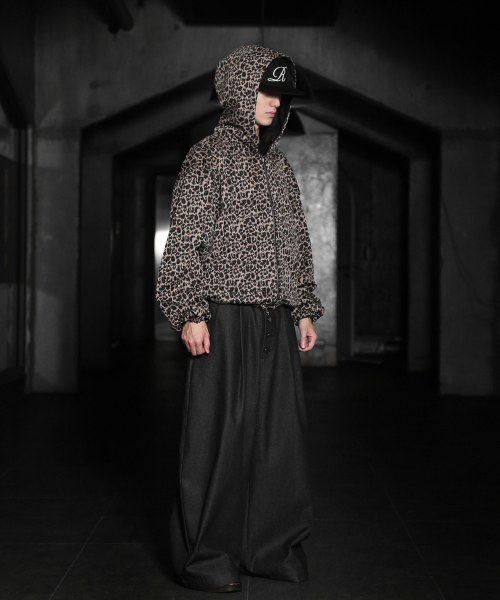 ROCKPSYCHO(ロックサイコ)の「ワイドカーブデニムパンツ002(デニムパンツ・メンズ・ブラック・MEDIUM/LARGE)」の9枚目の写真