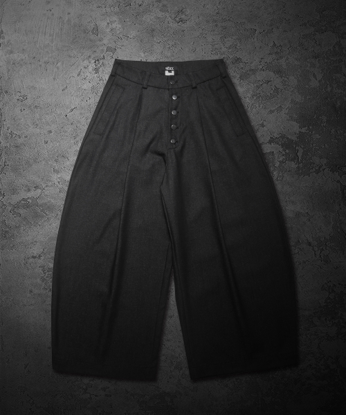 ROCKPSYCHO(ロックサイコ)の「ワイドカーブデニムパンツ002(デニムパンツ・メンズ・ブラック・MEDIUM/LARGE)」の11枚目の写真