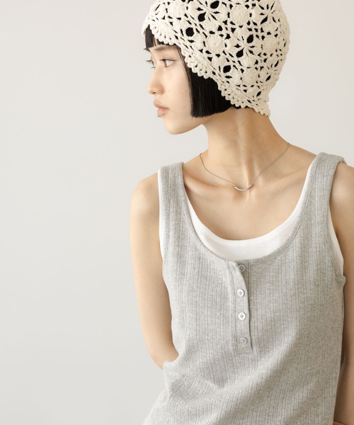 LOWRYS FARM(ローリーズファーム)の「クロシェビーニー 636372(ニットキャップ/ビーニー・レディース・ホワイト/ブラック・FREE)」の7枚目の写真