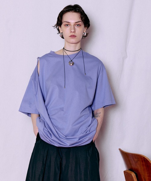 MAISON SPECIAL(メゾンスペシャル)の「Asymmetrical Drape T-Shirt/アシンメトリードレープTEE(Tシャツ/カットソー・レディース・ホワイト/イエロー/パープル/ブラック・FREE)」の9枚目の写真