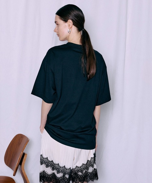 MAISON SPECIAL(メゾンスペシャル)の「Asymmetrical Drape T-Shirt/アシンメトリードレープTEE(Tシャツ/カットソー・レディース・ホワイト/イエロー/パープル/ブラック・FREE)」の18枚目の写真