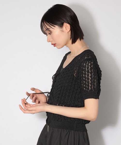 PAGEBOY(ページボーイ)の「スカシアミリボンカーディガン(カーディガン/ボレロ・レディース・プラム/オフホワイト/ブラック・FREE)」の9枚目の写真