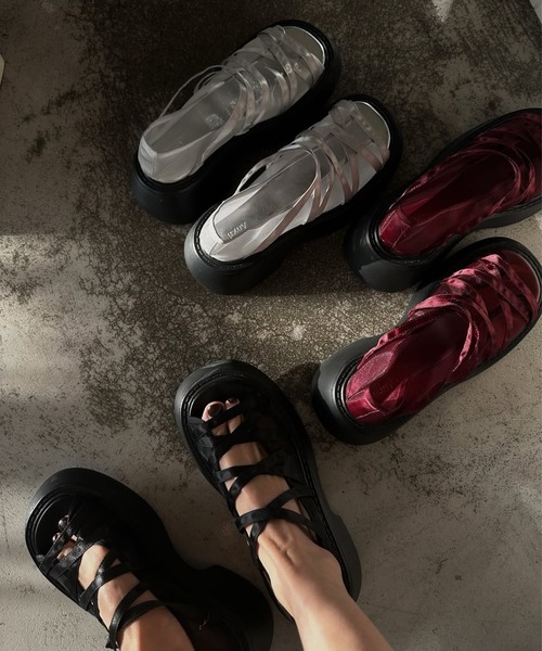 Ameri（アメリ）の「MEDI MARY JANE SHEER SANDAL（サンダル・レディース・チェリーピンク/シルバー/ブラック・SMALL/MEDIUM/LARGE）」の2枚目の写真