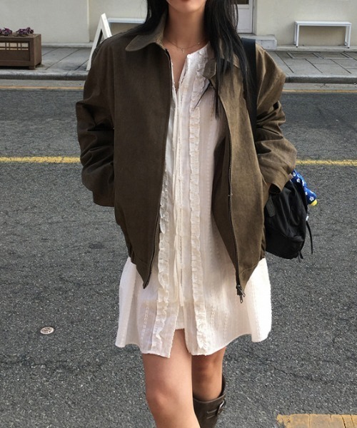 FAVORITO(ファヴォリート)の「フリルリボンロングシャツ(シャツ/ブラウス・レディース・ホワイト/ブラック・F)」の10枚目の写真