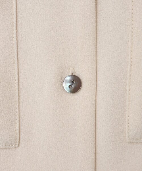 LIVETART（リヴェタート）の「バックサテンフレアシャツ《LIVETART》（シャツ/ブラウス・レディース・ブラック/アイボリー・FREE）」の18枚目の写真