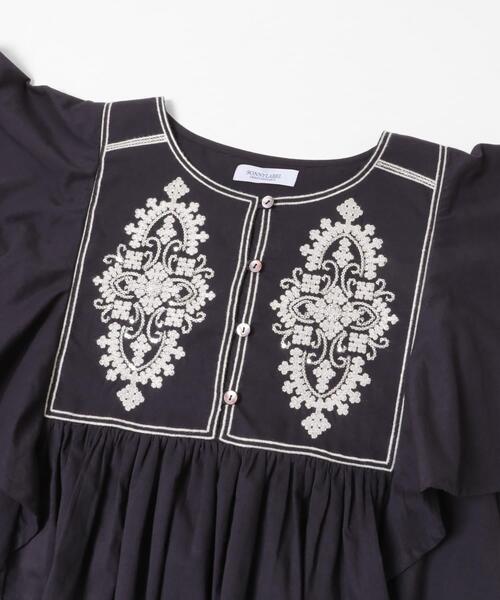 美品✨24AW✨サラマリカ スパークルスパンコールエンブロイダリートップ 黒 F URBAN RESEARCH Sonny Label（アーバンリサーチサニーレーベル）の