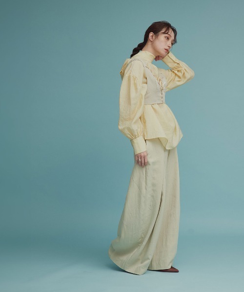 W:Huku(フーク)の「【W:Huku / ドライタッチツイル】クロス タック ワイド スラックス パンツ / Dry-Touch Twill Cross-Weave Wide-Leg Pants(スラックス・レディース・ブラック/ベージュ・M/L)」の16枚目の写真