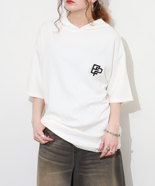 FUNALIVE(ファンアライブ)の「フード付き ロゴ 刺繍 半袖 Tシャツ(Tシャツ/カットソー・メンズ・レディッシュグレー/ホワイト/ネイビー/ブラック・M/L/LL)」の10枚目の写真