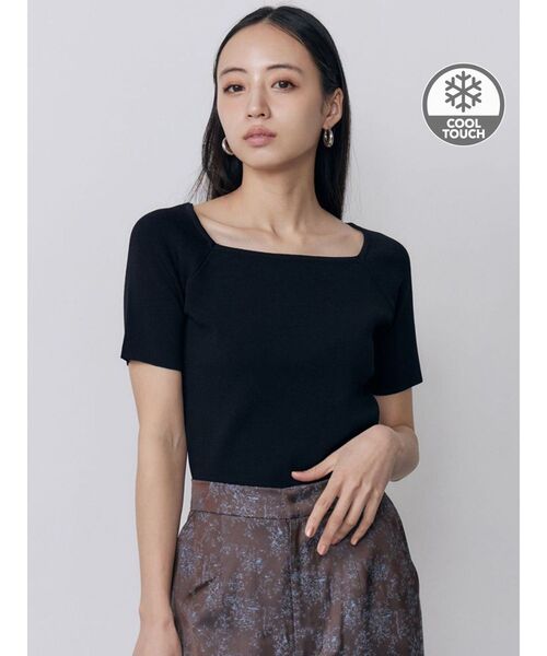 MURUA(ムルーア)の「【接触冷感】前後2WAYデコルテオープンハーフニット【近赤外線カット】 夏服(ニット/セーター・レディース・ブラック/レッド/ホワイト・FREE)」の4枚目の写真