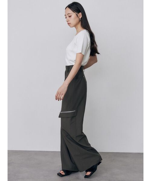 MURUA(ムルーア)の「【接触冷感】前後2WAYデコルテオープンハーフニット【近赤外線カット】 夏服(ニット/セーター・レディース・ブラック/レッド/ホワイト・FREE)」の20枚目の写真
