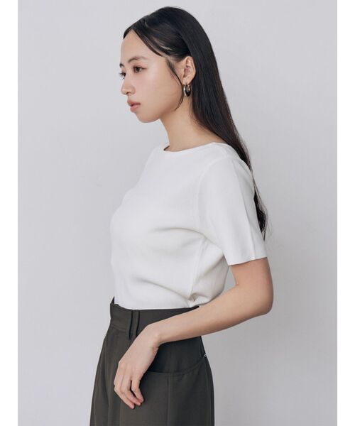 MURUA(ムルーア)の「【接触冷感】前後2WAYデコルテオープンハーフニット【近赤外線カット】 夏服(ニット/セーター・レディース・ブラック/レッド/ホワイト・FREE)」の21枚目の写真