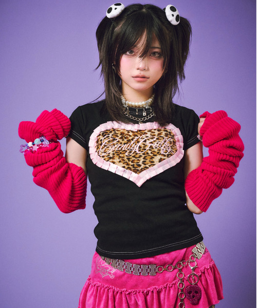 GALFY（ガルフィー）の「『GALFY/ガルフィー』らぶりぃチビT【Z】（Tシャツ/カットソー・レディース・ブラック/ピンク/ホワイト・FREE）」の3枚目の写真