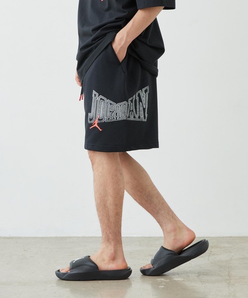 JORDAN BRAND（ジョーダンブランド）の「《セットアップ対応商品》ジョーダン ブルックリン メンズ 23cm ショートパンツ / Jordan Brooklyn Men's 9" Shorts IR1866-010 Black（その他パンツ・メンズ・ブラック・XL/S/M/L/2XL）」の2枚目の写真