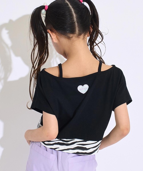 ANAP kids(アナップキッズ)の「オフショル風 レイヤード トップス Tシャツ(Tシャツ/カットソー・キッズ・ブラック/ホワイト/ラベンダー・130/120/110)」の22枚目の写真