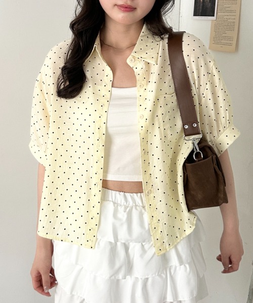CLEA(クレア)の「ドット柄シアー半袖シャツブラウス(シャツ/ブラウス・レディース・ブラック/ブルー/イエロー/ピンク/ホワイト・FREE)」の12枚目の写真