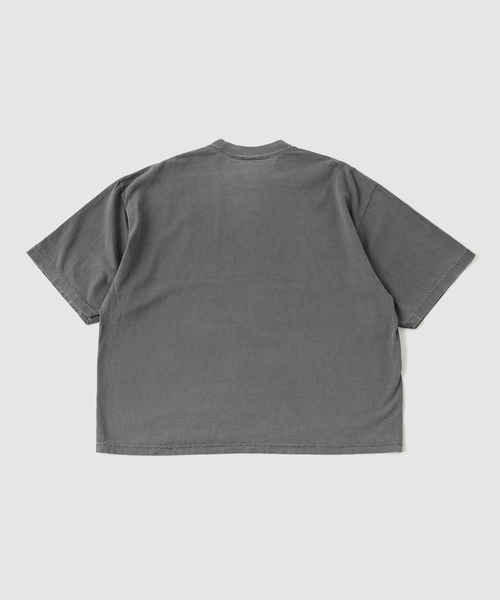 is-ness(イズネス)の「ISNESS MUSIC / イズネス ミュージック HOUSE T-SHIRT FL(Tシャツ/カットソー・メンズ・ホワイト/チャコールグレー・MEDIUM/LARGE)」の3枚目の写真