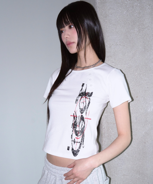 PRENDA(プレンダ)の「PRENDA DIAGONAL HENLEY NECK SHORT SLEEVE WHITE(Tシャツ/カットソー・レディース・その他・F)」の5枚目の写真