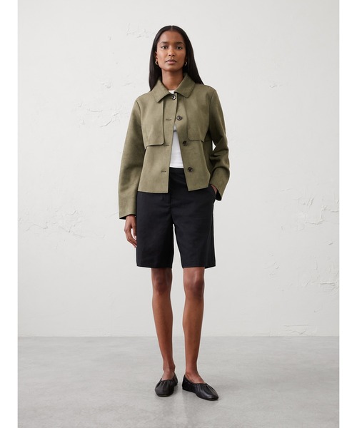 BANANA REPUBLIC FACTORY STORE（バナナリパブリック ファクトリーストア）の「BANANA REPUBLIC FACTORY STORE　　ハイライズリネンブレンドバミューダショートパンツ（その他パンツ・レディース・ホワイト/ブラック/ナチュラル・XS/S/M/L）」の8枚目の写真