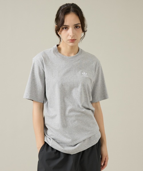 adidas(アディダス)の「【adidas / アディダス】トレフォイル エッセンシャルズ 半袖Tシャツ / ユニセックス /KSO01(Tシャツ/カットソー・メンズ・グレー/ネイビー・M/XL/L)」の2枚目の写真