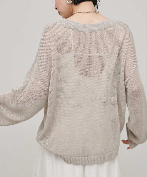 LARUTA(ラルータ)の「【LARUTA】カップ付きバックオープンポンチキャミ(キャミソール・レディース・ブラック/オフホワイト・FREE)」の8枚目の写真