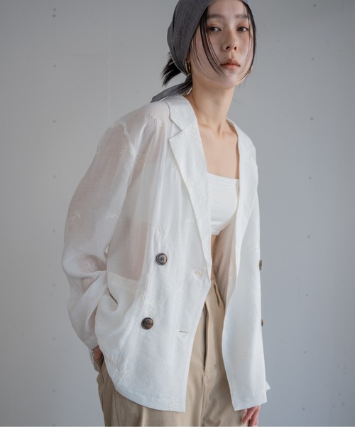 hwyl(ヒュイル)の「刺繍シアージャケット(シャツ/ブラウス・レディース・ブラック/オフホワイト・FREE)」の19枚目の写真