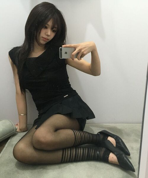 Miseki SEOUL(ミセキソウル)の「Pleats mini skort BLACK(その他パンツ・レディース・その他・1/2)」の6枚目の写真