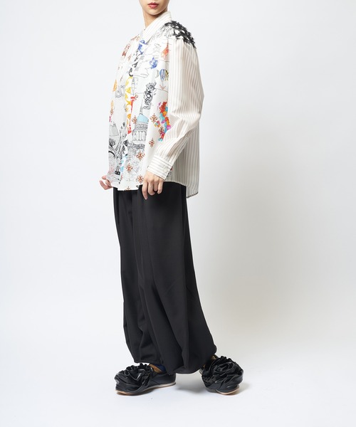 gomme(ゴム)の「ロンドンプリントギャザーシャツ(シャツ/ブラウス・レディース・ホワイト/ブラック・MEDIUM)」の16枚目の写真