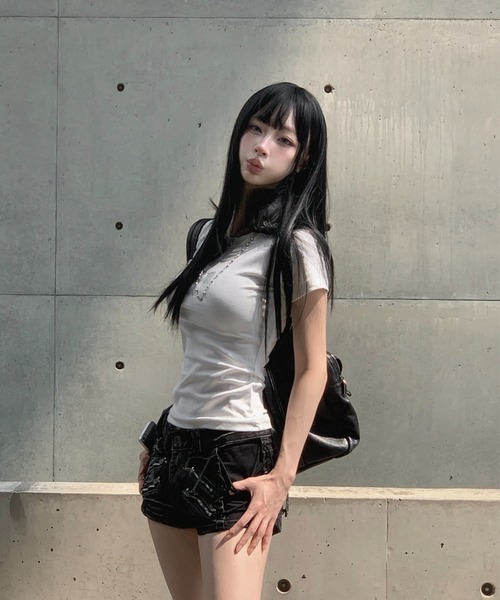 KsG(ケーエスジー)の「wing stud t-shirt(Tシャツ/カットソー・レディース・ホワイト/ブラック・SMALL/MEDIUM)」の11枚目の写真